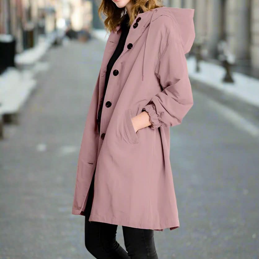 Giacca antipioggia leggera, comoda e protettiva per donna