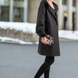 Giacca antipioggia leggera, comoda e protettiva per donna