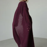 Completo due pezzi composto da cardigan in maglia vintage e abito senza maniche