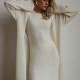 Completo due pezzi composto da cardigan in maglia vintage e abito senza maniche