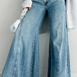 Jeans eleganti e semplici in denim lavato a gamba larga