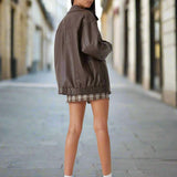 Outfit femminile chic, elegante e moderno