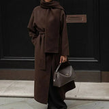 Cappotto da donna in lana con collo a sciarpa e cintura