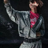 Felpa con cappuccio e zip a righe leopardate Y2K